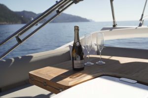 DSC02734_PerfectCharter_D1