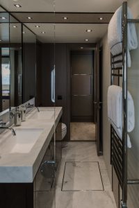 Sunseeker 76