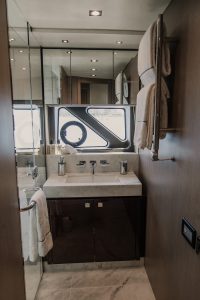 Sunseeker 76