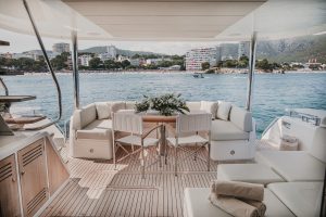 Sunseeker 76