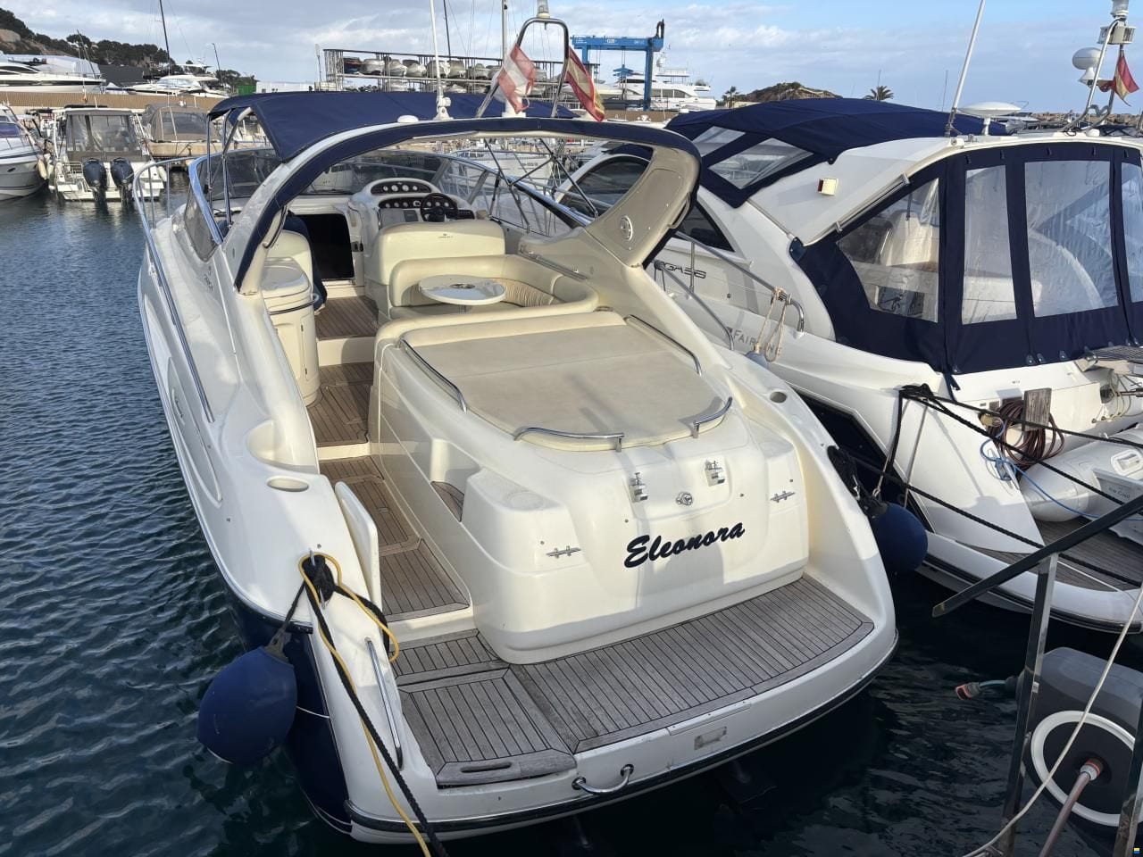 Cranchi Endurance 39 — Achterdeck und Badeplattform