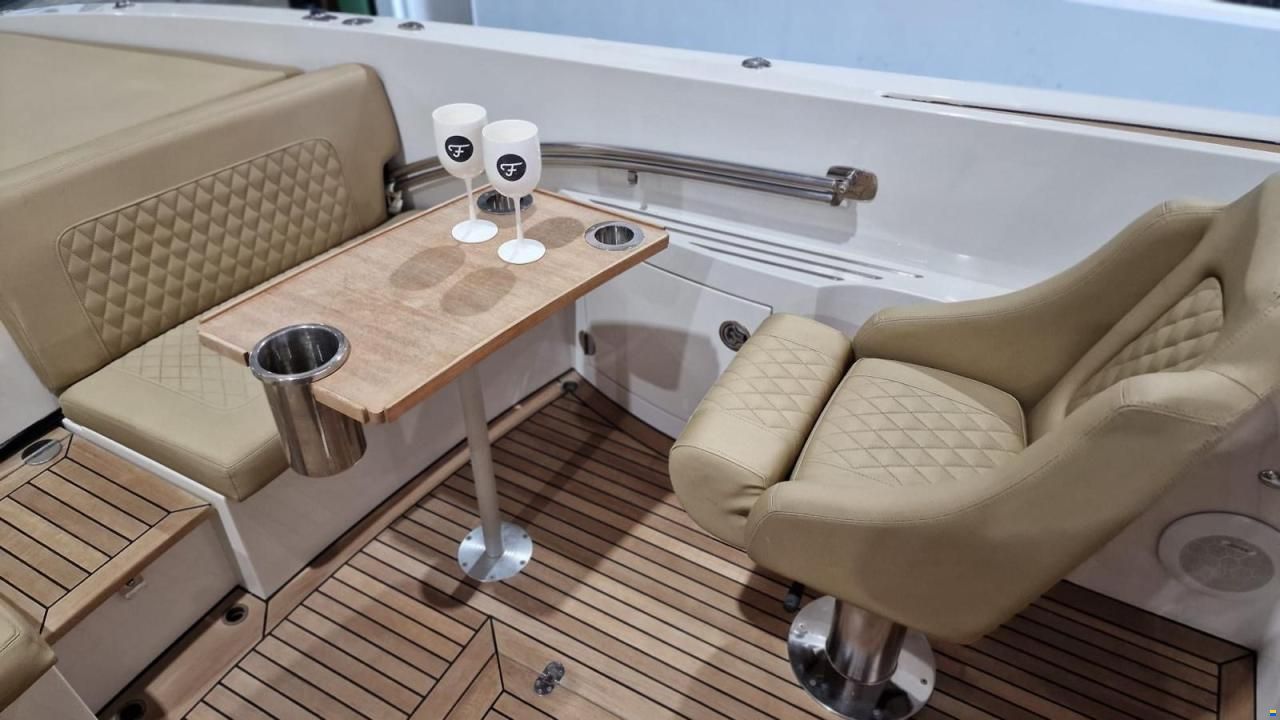 Frauscher 1017 GT — Kabine unter Deck