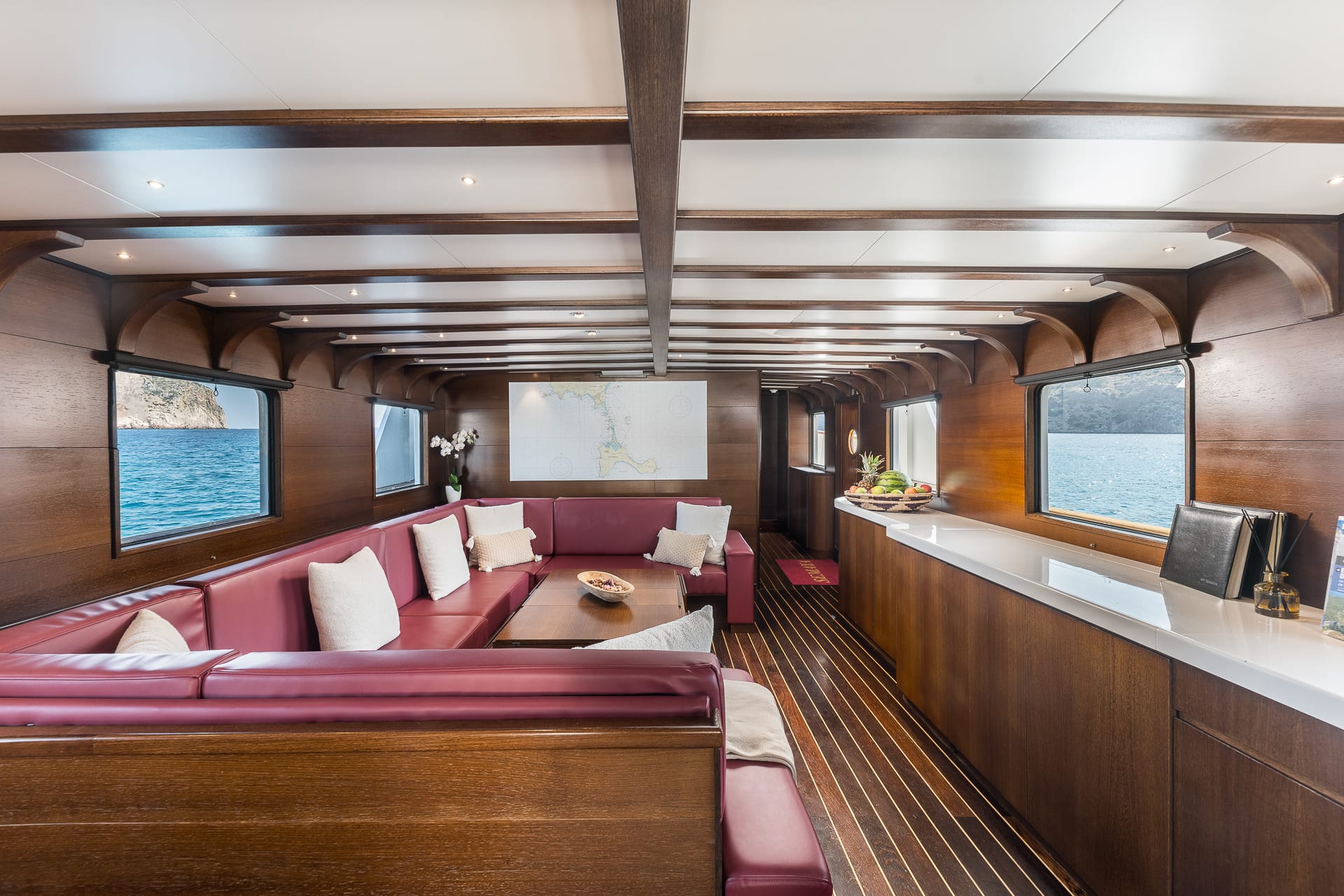Semaya — Upper Deck VIP-Kabine I mit Kingsize-Bett
