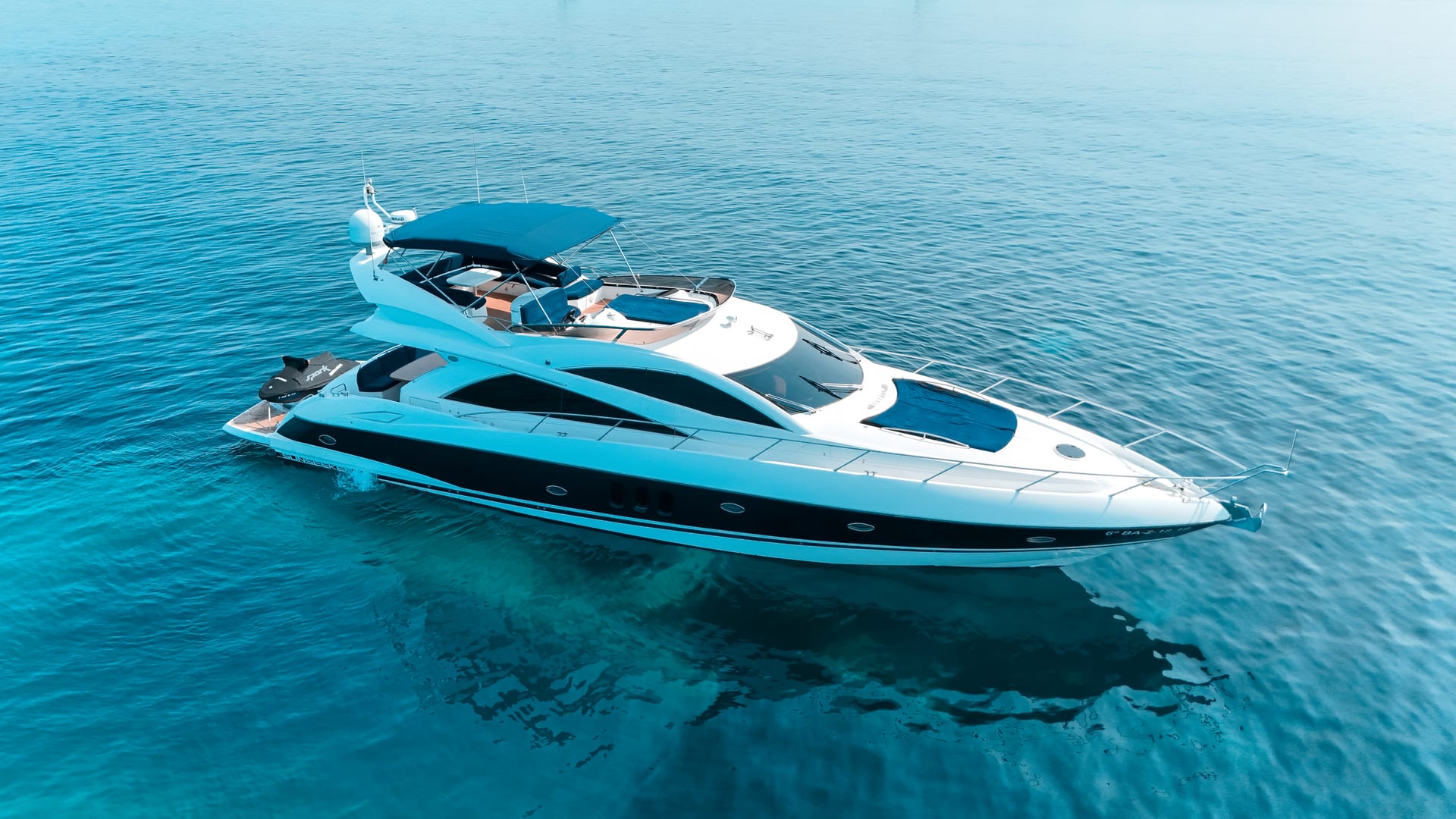 Sunseeker Manhattan 66 Tapia Bay — Luftaufnahme der Profilansicht