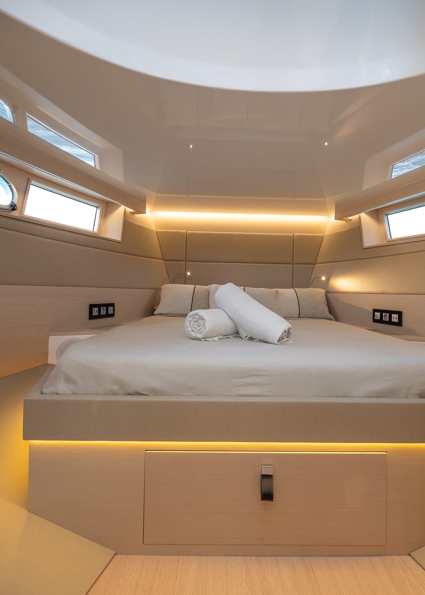 Joya — Kabine mit Doppelbett im Bug